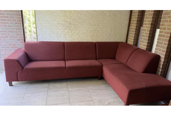 Terra-kleurige hoekbank - IMG_2463