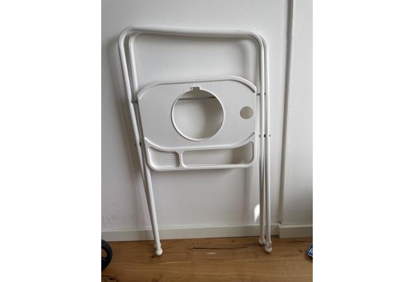 Baby badje met standaard - image