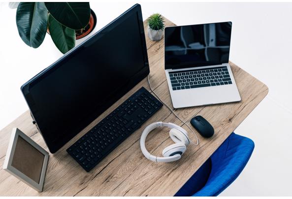 Ik ben op zoek naar een laptop of computer! - 5676374999edf655f4f453e035d63e2e