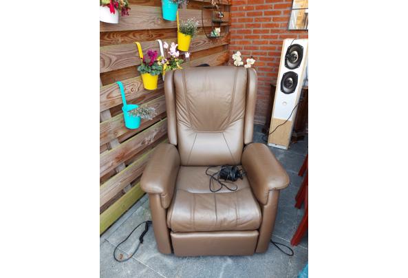 Elektrische verstelbare stoel - 20220515_154405