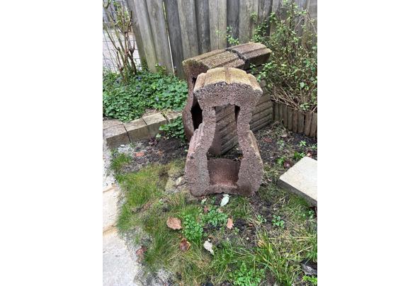 Stenen plantenbakken vis - IMG-20251130-WA0001