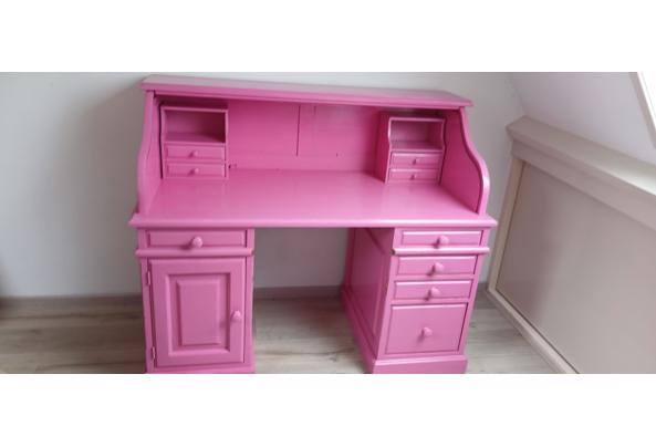 Massief houten bureau - 20260503_120301