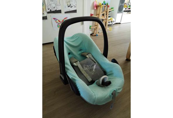 MaxiCosi Pebble autostoeltje incl. FamilyFix onderstel - IMG-20231102-WA0005