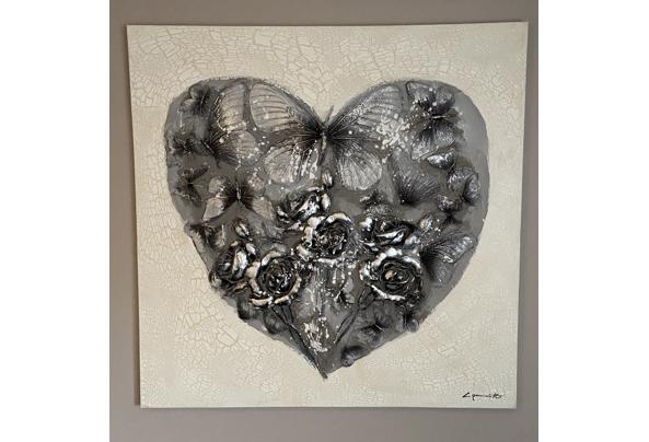 Schilderij L. Paramount – Zilver hart (3D) – 120x120 - IMG_4389.jpeg