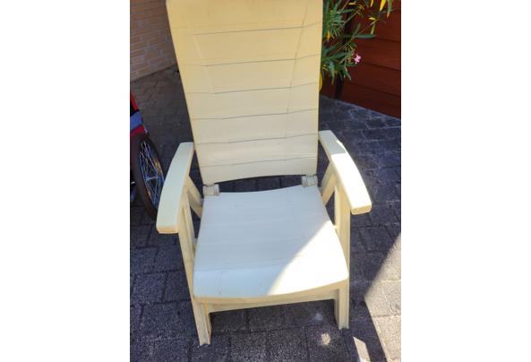Stevige tuinstoelen - 20260626_124857