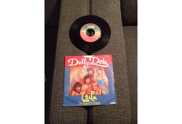 Lp en singles Dolly Dots , ook los Elpee single vinyl - BE763680-9345-43BA-8397-8D5ADACBD00D_637499823747452035 Lp en singles Dolly Dots , ook los Elpee single vinyl - BE763680-9345-43BA-8397-8D5ADACBD00D_637499823747452035