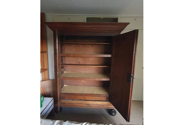 Mooie antieke kast. Gratis - 20250901_190808_uitsnede