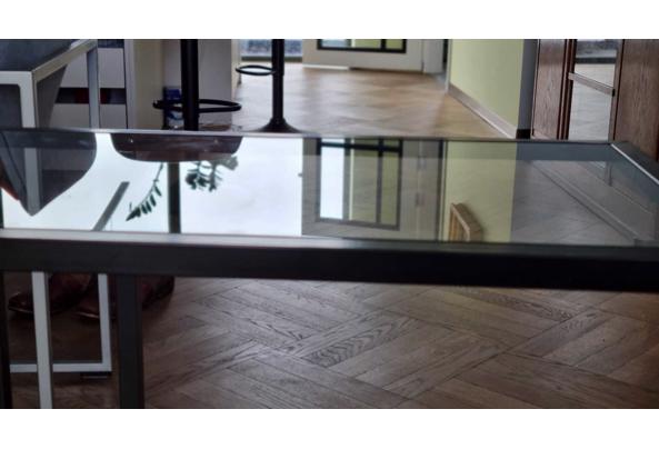 laptoptafeltje Ikea zwart met glas - WhatsApp-Image-2025-10-25-at-15-08-49