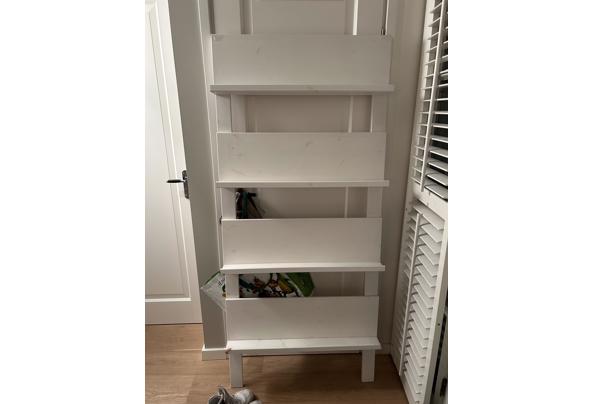 Leuk wit wand/ tijdschriften/fotorek - IMG_3456_638322167608862790