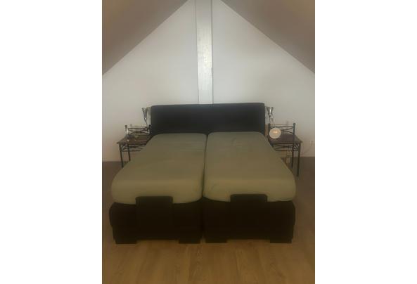 Bed elektrisch verstelbaar met 2 nachtkastjes - Afbeelding-van-WhatsApp-op-2025-07-29-om-11-39-47_a55d86e4