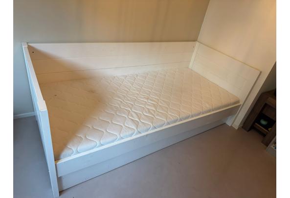 Bedbank uitschuifbed logeerbed - 301a6e15-0275-4b81-9d23-271ecdfbedac