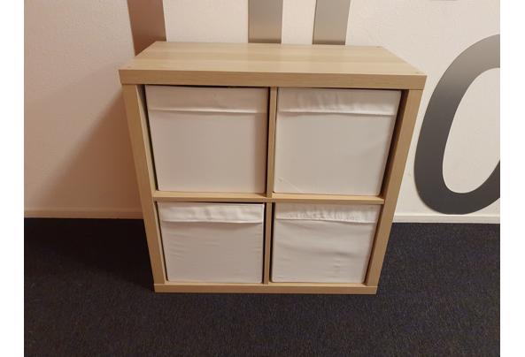 IKEA open kast Kallax, 4 vakken, gratis af te halen in Leiden - 20230212_202306(0)