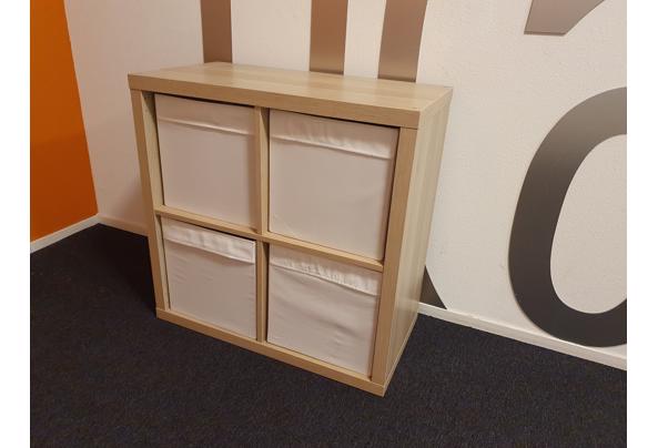 IKEA open kast Kallax, 4 vakken, gratis af te halen in Leiden - 20230212_202334