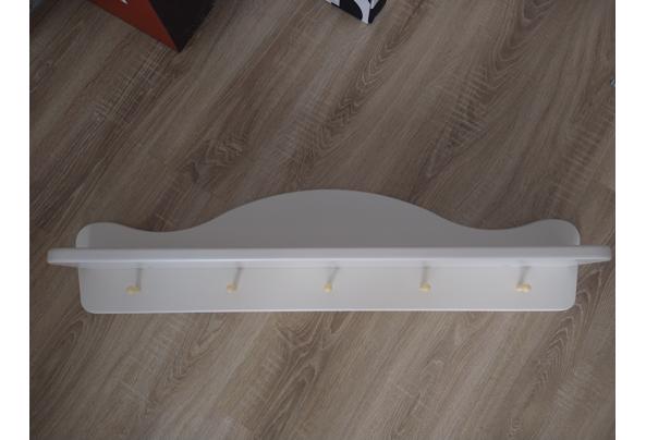 Commode met wandplank - IMG_20260420_170924423