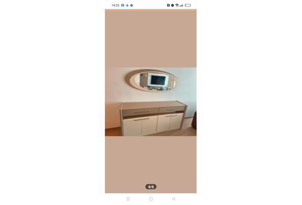 Dressoir met spiegel  - Screenshot_2025-10-22-14-25-15-91_c876520747fffd2e3f3cc79d2a2398f1