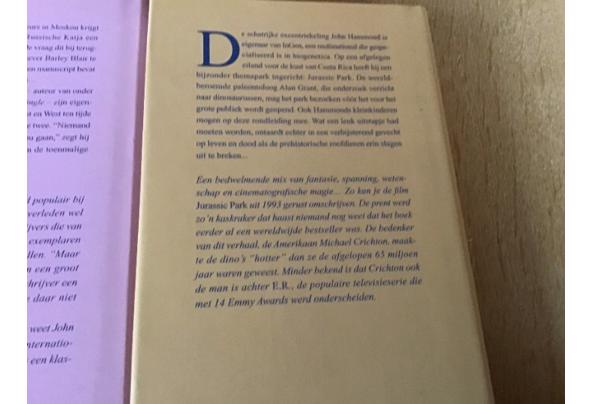 4 PRACHTIGE BOEKEN van Romans, Avontuur ,thrillers,enz - 4_638909355778771854