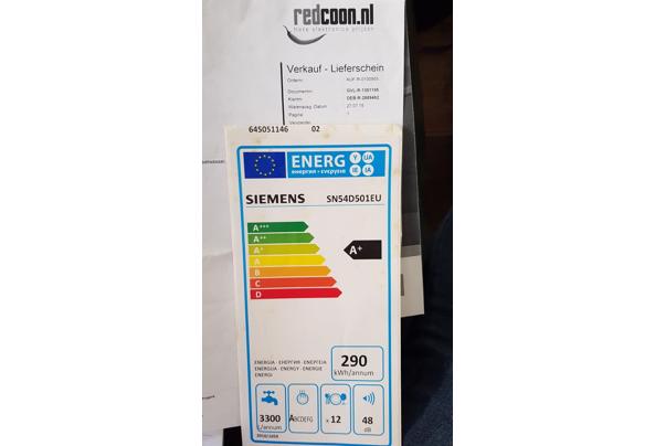 Keuken uit 2006 incl. vaatwasser uit 2015. 4x 60cm kasten. Zonder fornuis. - f1052a02-f441-4d98-9ac9-17e0063c32dc-2