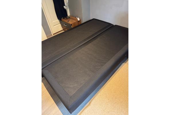Boxspring  - 661c894f-20cd-46e2-b15c-57c80b365fe9