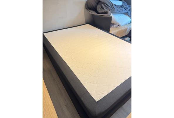 Boxspring  - c6e3f7d5-1c10-403d-a318-0619e3e652b9