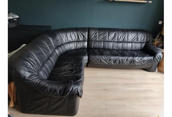 Gratis leren hoekbank - met gebruikssporen  - 20260314_103625