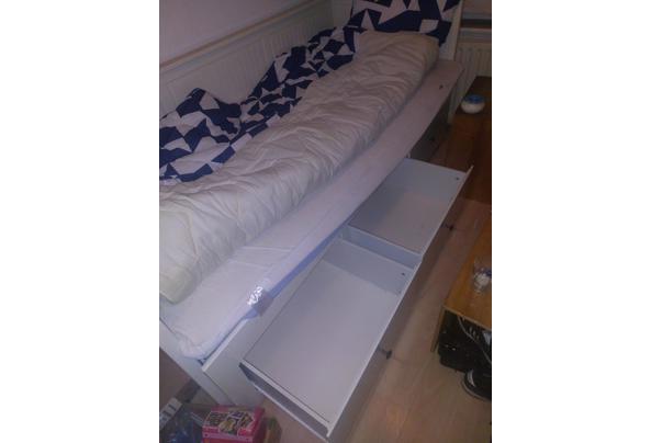 Gratis Hemnes uitschuifbaar bed IKEA  - 20251223_211614_639021291452591579