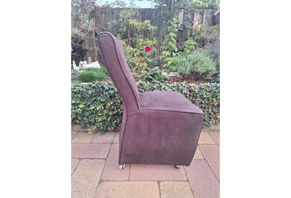 Eetkamerstoelen op wieltjes in prima staat  - 20250806_205319