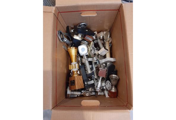 Verhuis doos met sportprijzen van fietsen - sport-2