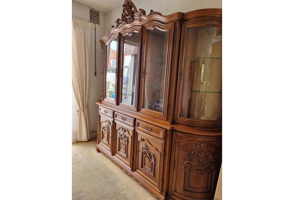 Prachtige houten kast. - 69334909-c1f0-482d-a8fd-2e776bd790d5
