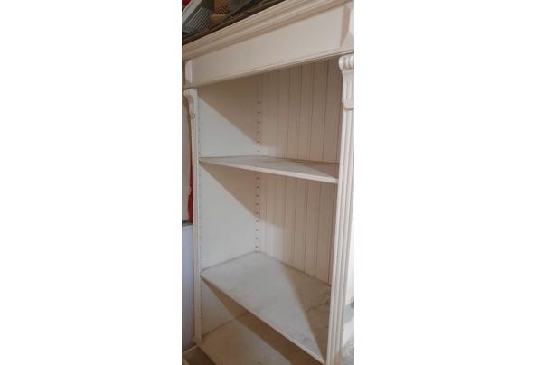 3 grote witte kasten - IMG-20260809-WA0017