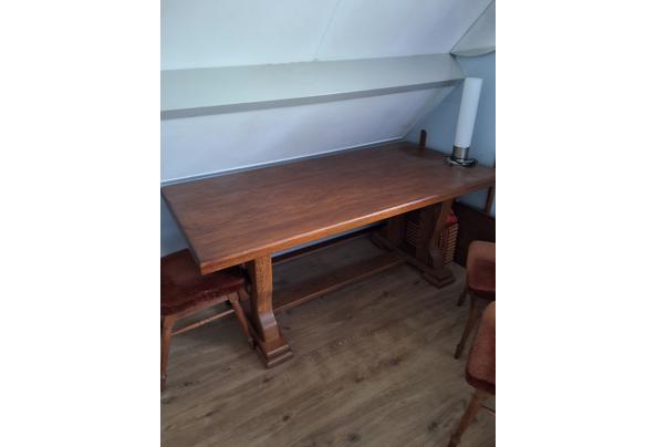 Massief eiken tafel eventueel met stoelen - 20260727_140950