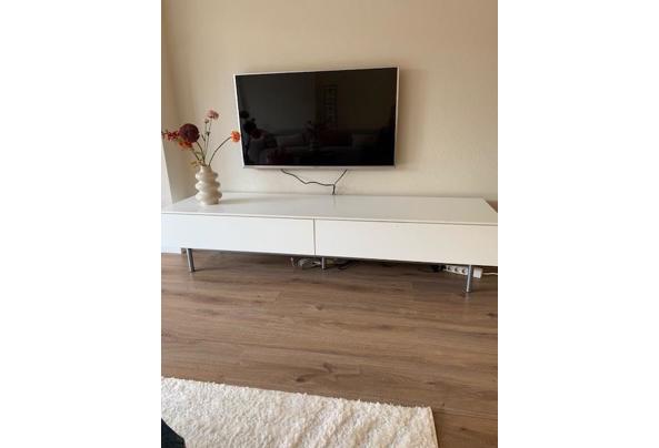 TV meubel van Ikea kleur wit - TV-kast-1 TV meubel van Ikea kleur wit - TV-kast-1