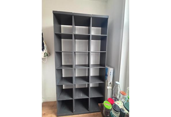 3x Boekenkast/Opbergkast - Grijs - per stuk 225x38x35 cm - WhatsApp-Image-2026-10-16-at-14-46-34 3x Boekenkast/Opbergkast - Grijs - per stuk 225x38x35 cm - WhatsApp-Image-2026-10-16-at-14-46-34