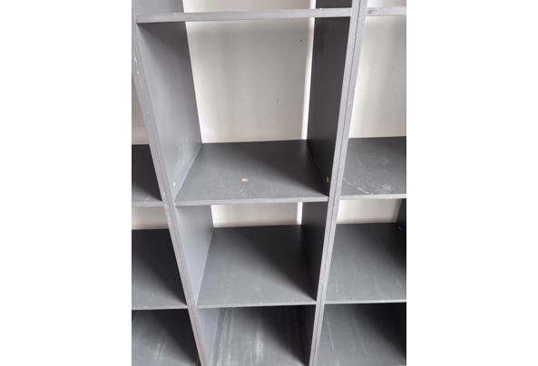 3x Boekenkast/Opbergkast - Grijs - per stuk 225x38x35 cm - WhatsApp-Image-2026-10-16-at-14-46-35 3x Boekenkast/Opbergkast - Grijs - per stuk 225x38x35 cm - WhatsApp-Image-2026-10-16-at-14-46-35