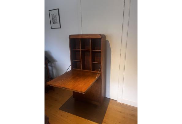 Hangkastje met bureaublad - IMG_4313