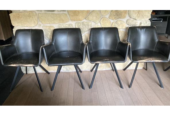 8 eetkamer stoelen - waarvan 4 kuipstoelen - WhatsApp-Image-2026-05-17-at-13-01-45