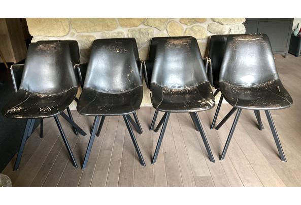 8 eetkamer stoelen - waarvan 4 kuipstoelen - WhatsApp-Image-2026-05-17-at-13-03-22