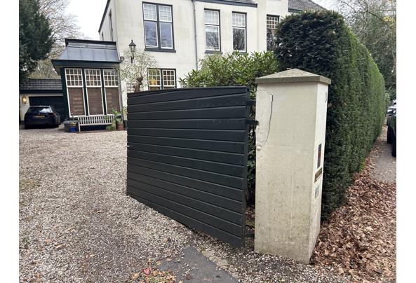 Te koop: Een houten tuinhek (poort) bestaande uit twee delen. - IMG_1297