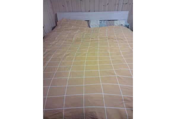 Twee-persoons bed inclusief matras. - IMG_20211222_172603