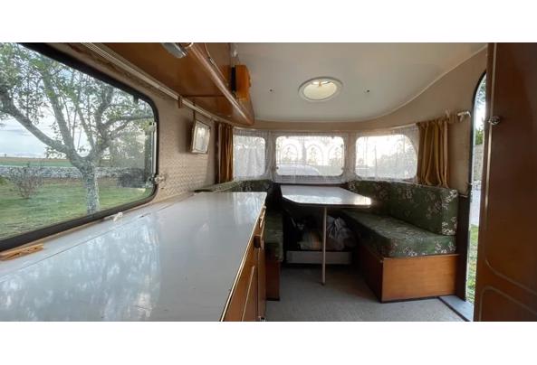 Gedoneerde caravan uit 1967 - 12ef0a5dba7c9fe64f769f82db6ca1d040de5c96_edit_3105364193689682_639284046353826113 Gedoneerde caravan uit 1967 - 12ef0a5dba7c9fe64f769f82db6ca1d040de5c96_edit_3105364193689682_639284046353826113