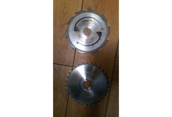 twee botte cirkelzaagbladen 190 - 20250821_132417