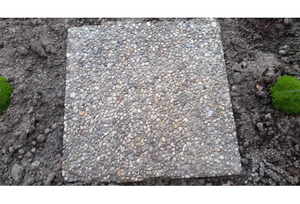 Grind- en stoeptegels voor de tuin of terras - terrastegel