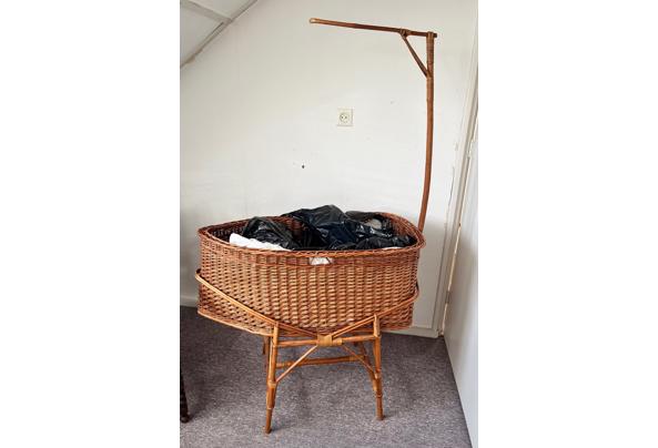 Rotan wieg - Wieg
