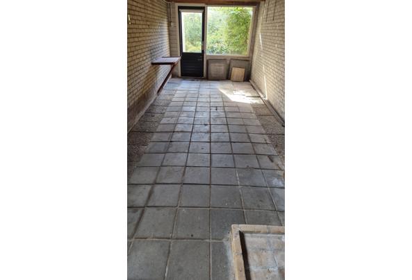 Ca. 40m2 30x30 tegels - 20250905_155649