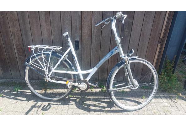 Oude fiets - Fiets-wrak
