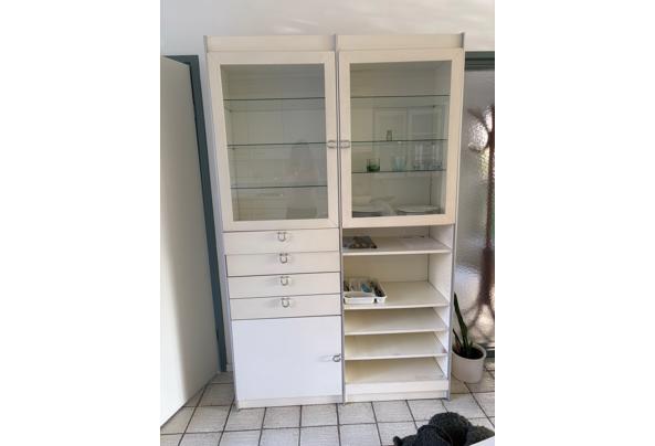 Buffetkast met vitrine, lades en open vakken - 369dd54c-3bfd-41f8-b8ab-9a3555871582