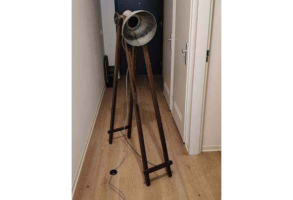 industriéle lamp en leuk mandje - IMG20251125154213_639120310223374916