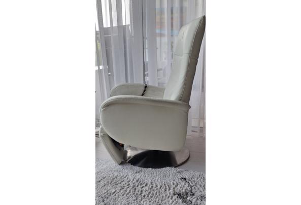 Heerlijke relaxstoel. Ook sta op. - 20250808_173136