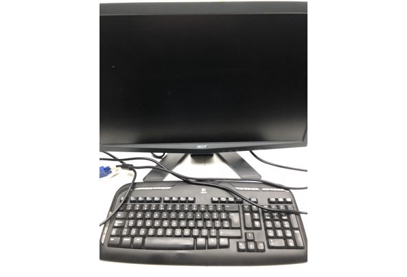 Acer led beeldscherm + toetsenbord - D1D2A533-5219-4806-96B4-3D8E569D5228