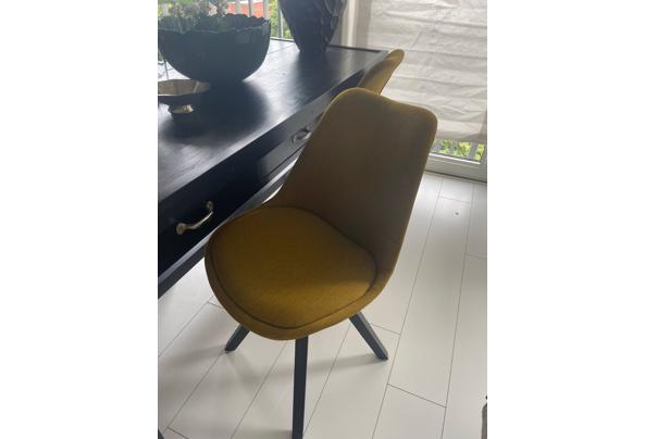 Eettafel compleet met stoelen.  - f7eb0174-3234-4632-815a-eee75a923100
