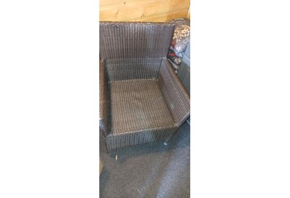 Stoelen 3 stuks gratis - 20260720_142407